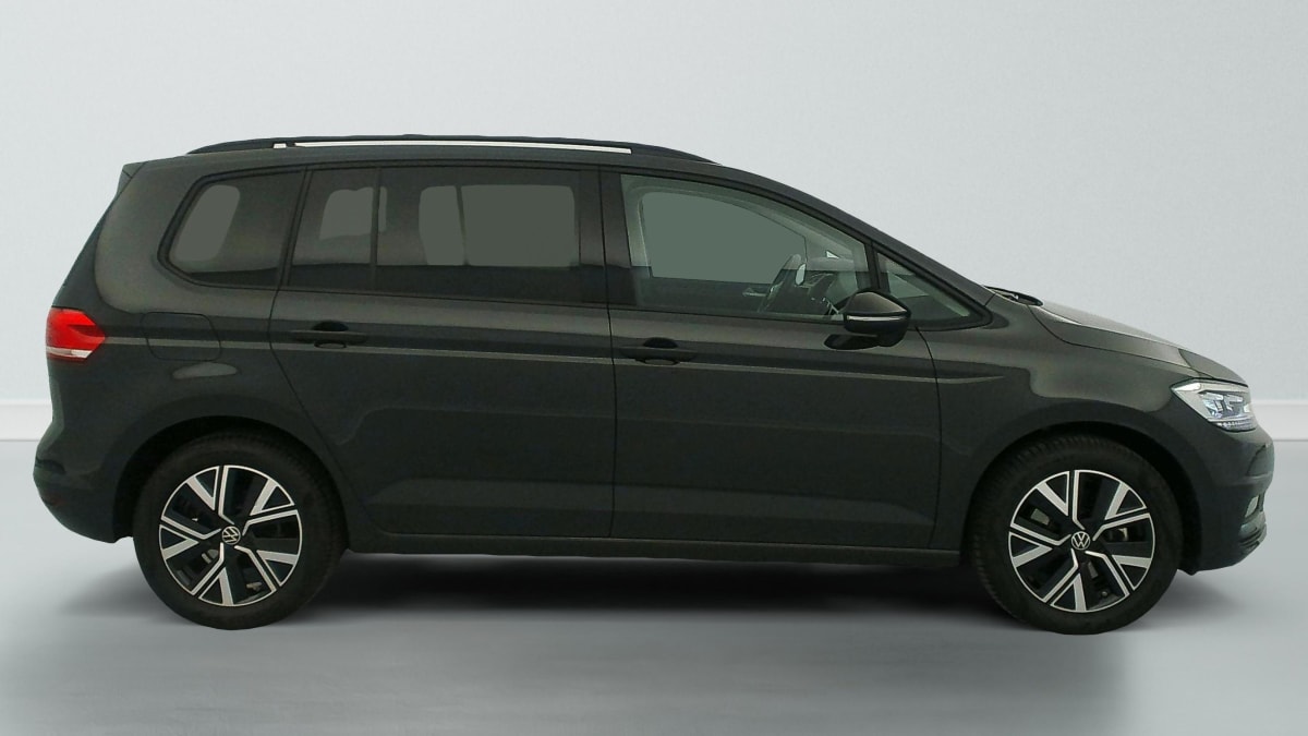 Volkswagen Touran - Image 8