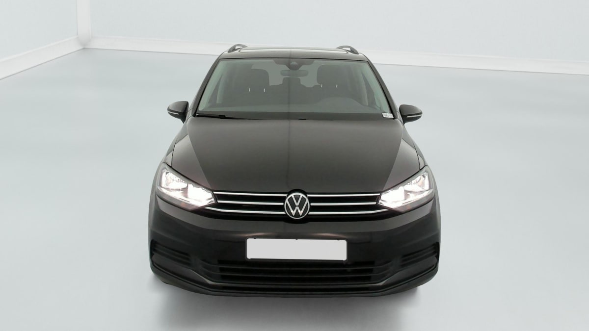 Volkswagen Touran - Image 2