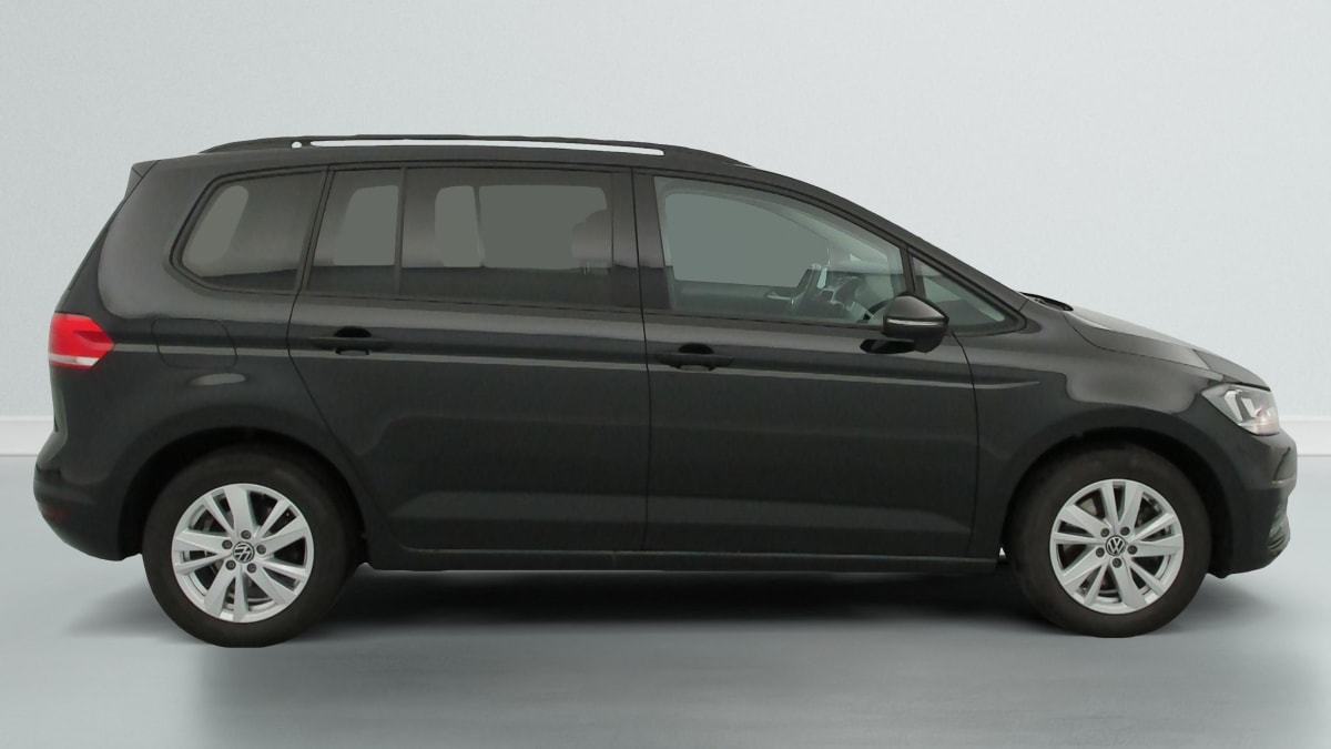 Volkswagen Touran - Image 8