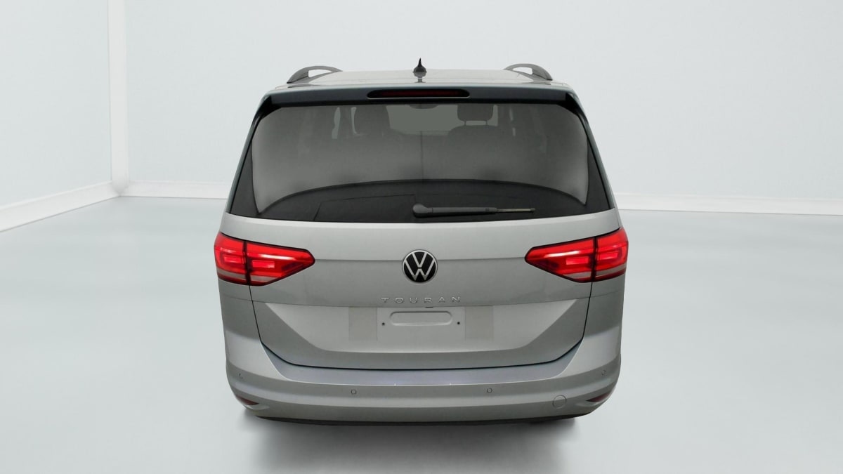 Volkswagen Touran - Image 26