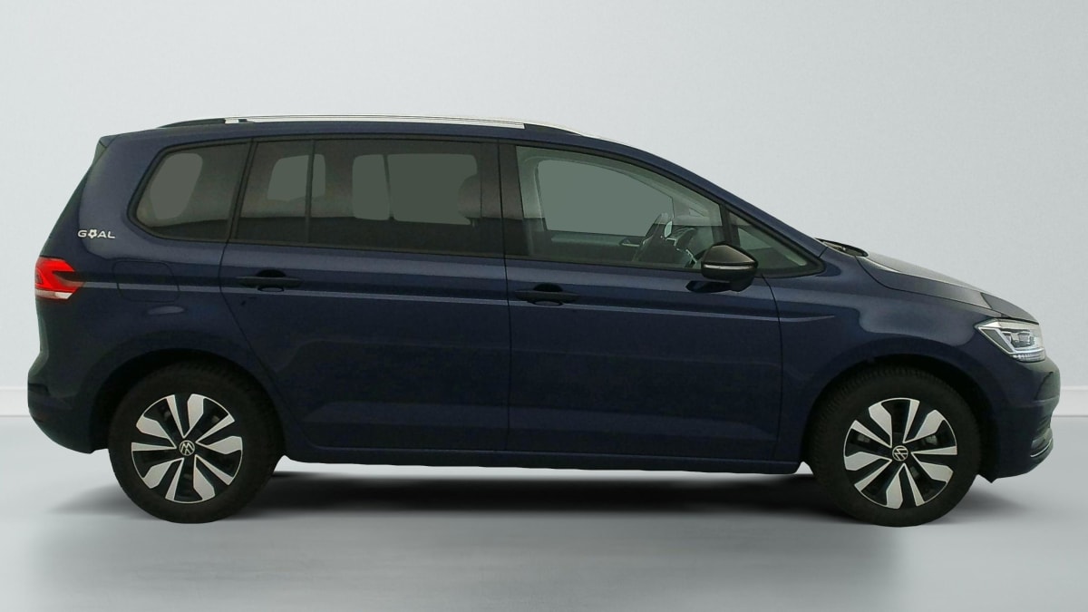 Volkswagen Touran - Image 8