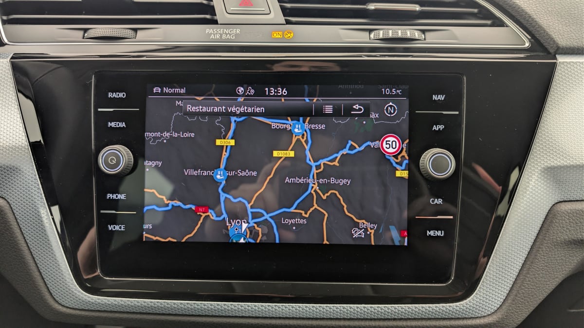 Volkswagen Touran - Image 18