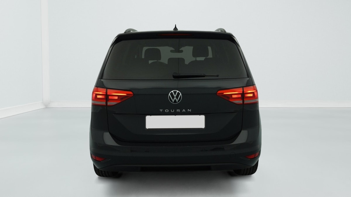 Volkswagen Touran - Image 6