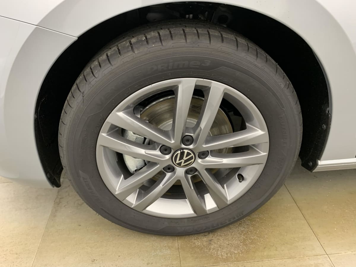 Volkswagen Touran - Image 39