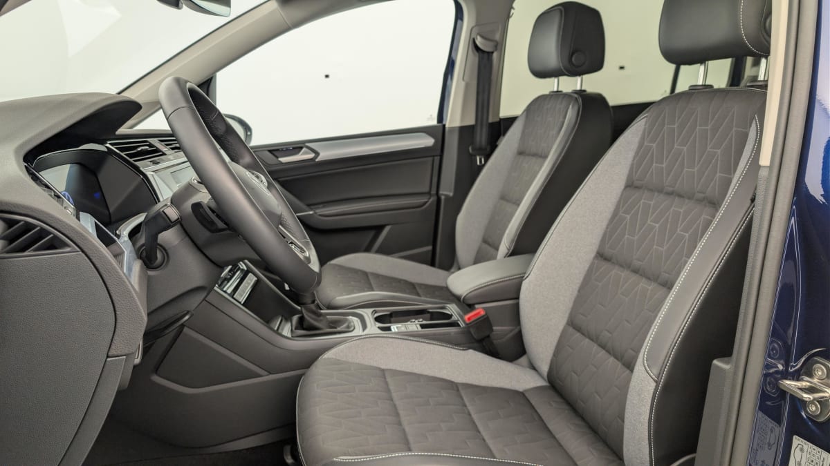 Volkswagen Touran - Image 16