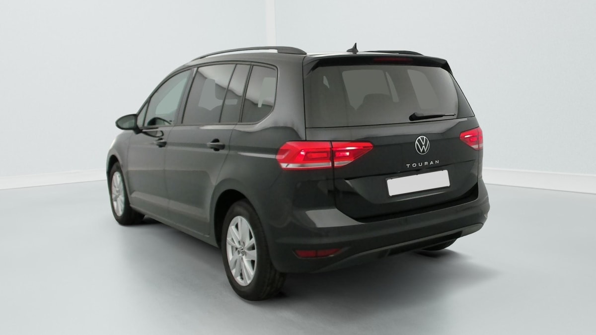 Volkswagen Touran - Image 5