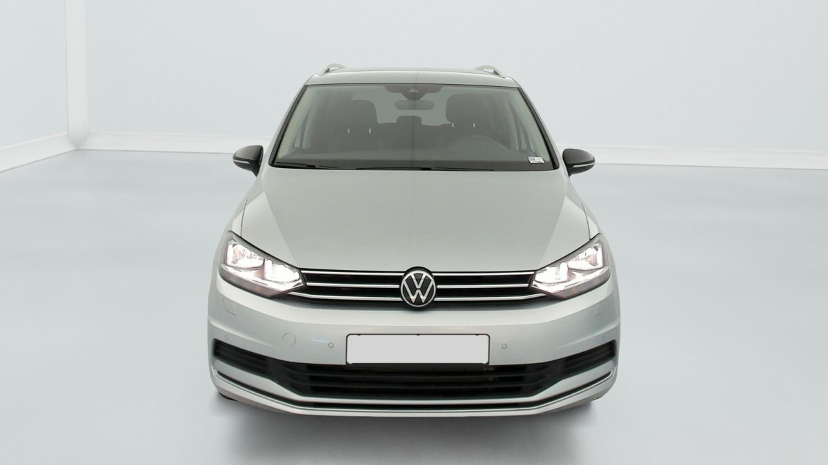 Volkswagen Touran - Image 2
