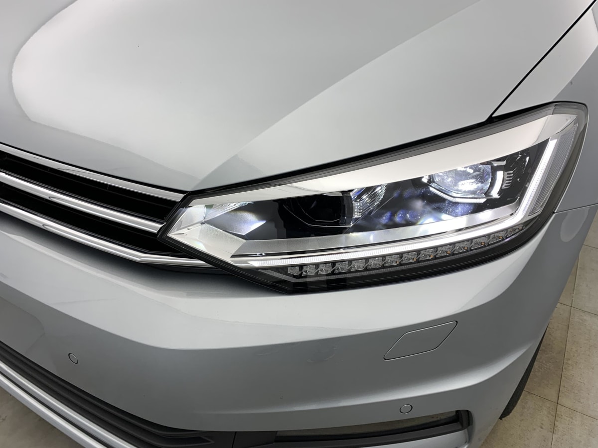 Volkswagen Touran - Image 40