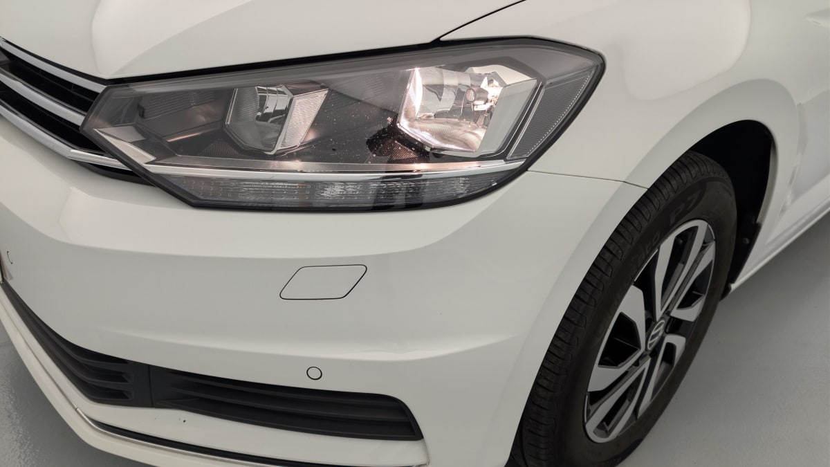 Volkswagen Touran - Image 23