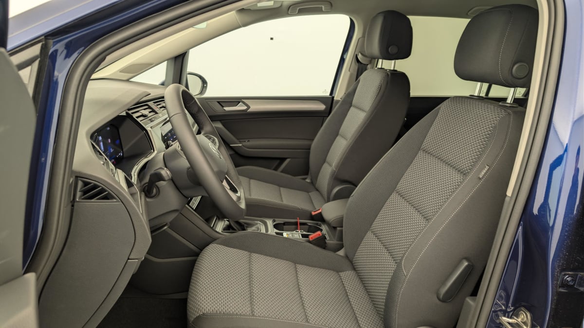 Volkswagen Touran - Image 37