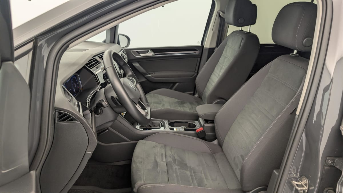 Volkswagen Touran - Image 16