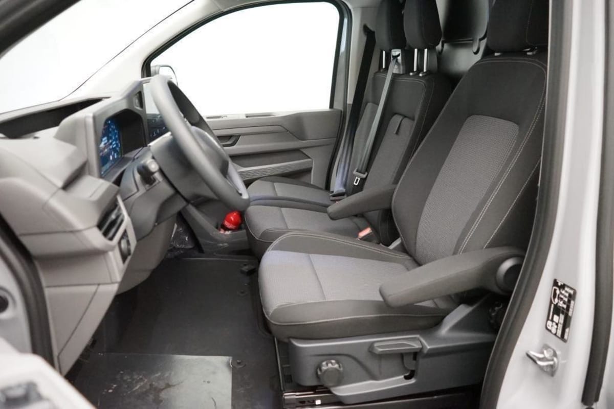 VOLKSWAGEN TRANSPORTER V L2H1 2.0 TDI 150 BVA8 BUSINESS