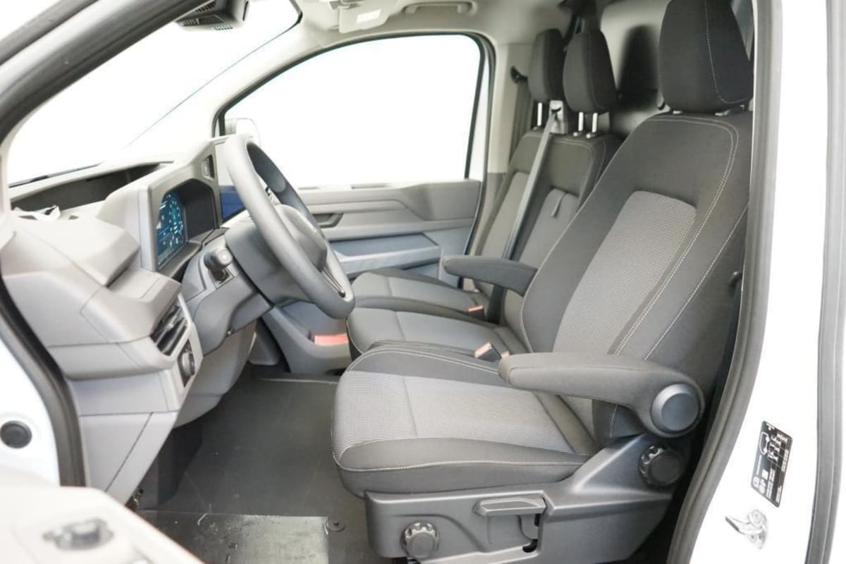 VOLKSWAGEN TRANSPORTER V L1H1 2.0 TDI 150 BVA8 BUSINESS