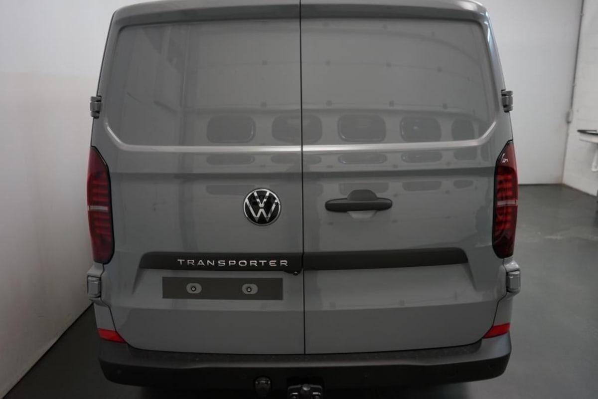 VOLKSWAGEN TRANSPORTER V L1H1 2.0 TDI 150 BUSINESS