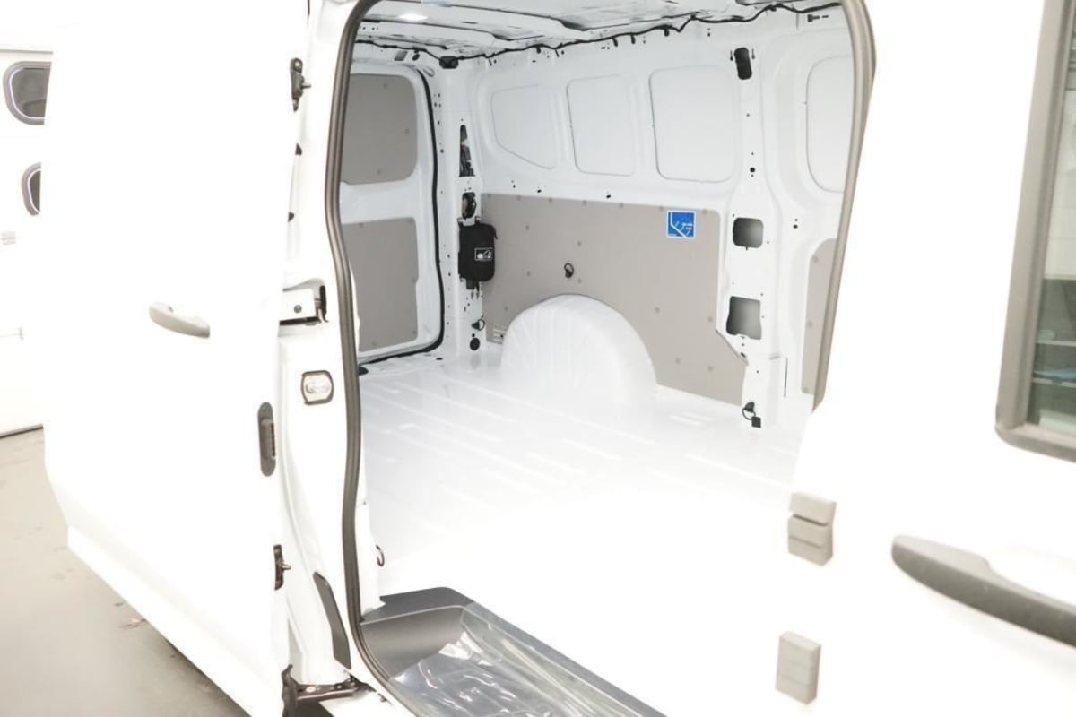 VOLKSWAGEN TRANSPORTER V L2H1 2.0 TDI 150 BVA8 BUSINESS