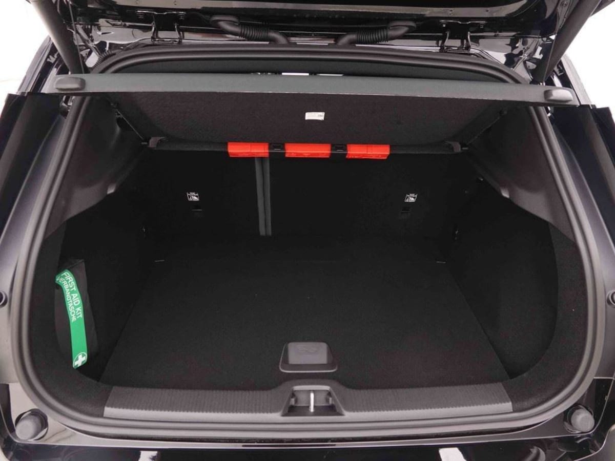 Volvo EX30 - Image 5