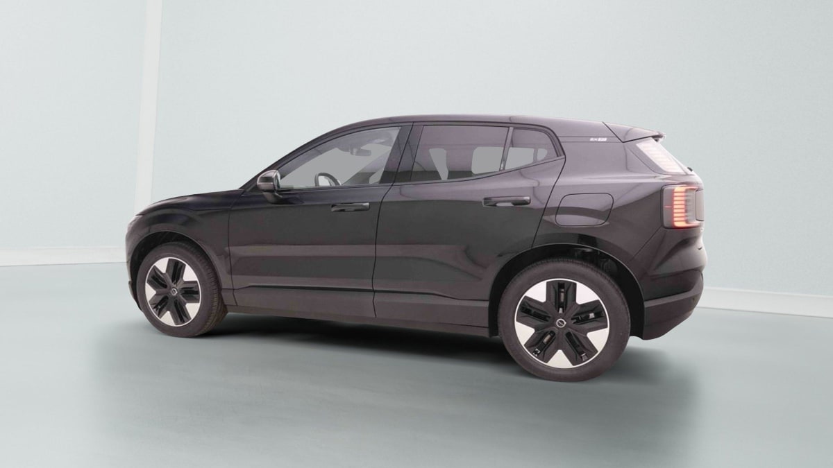 Volvo EX30 - Image 3