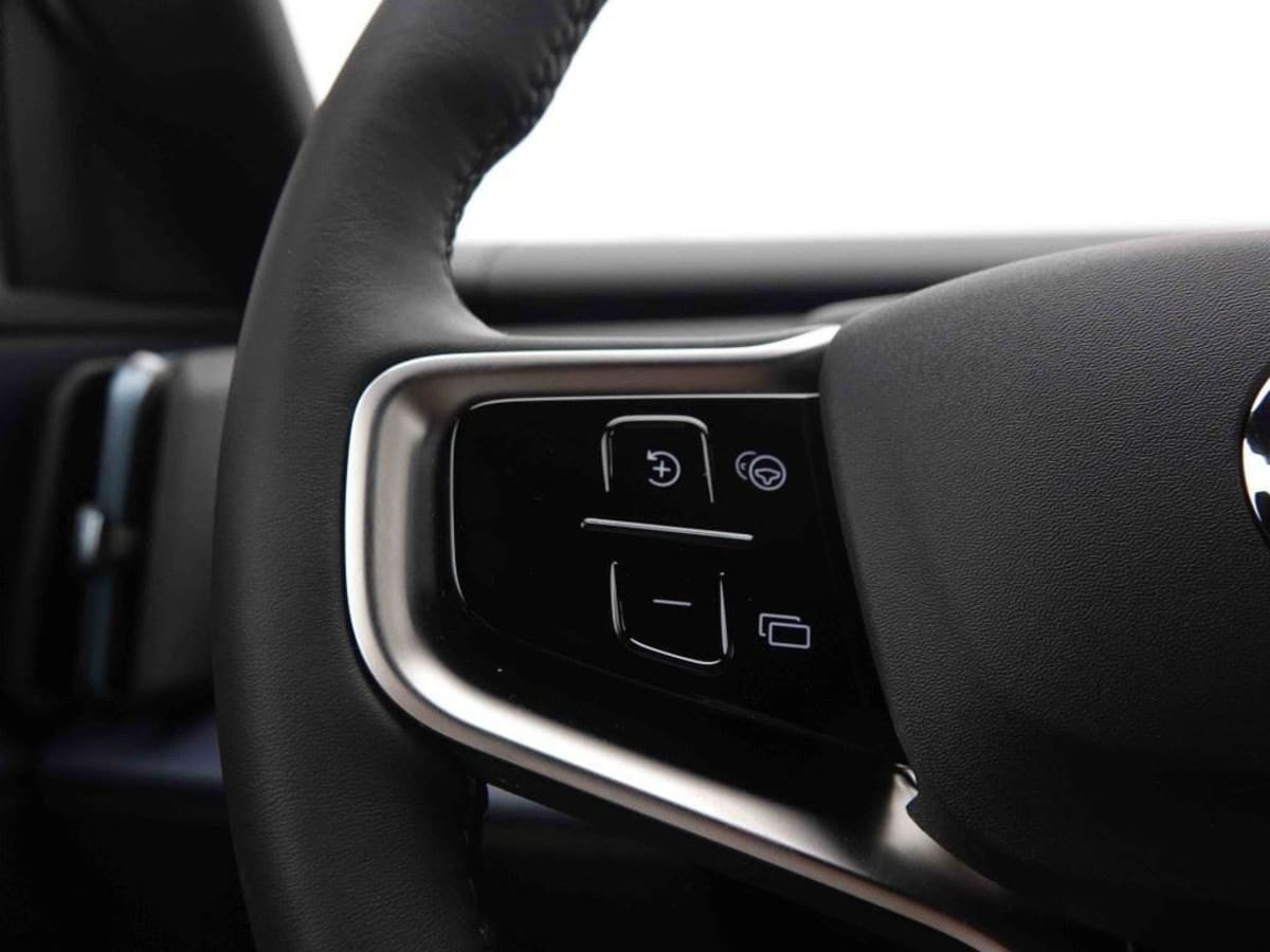 Volvo EX30 - Image 18