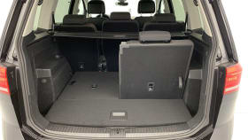 Monospace 7 places Volkswagen Touran coffre