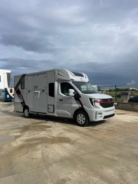 vue extérieure du nouveau camion