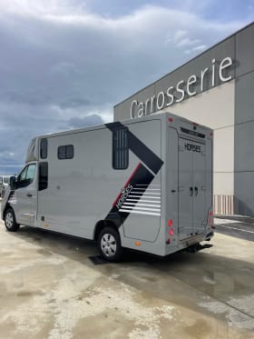 vue arrière du camion