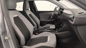 Opel Mokka électrique sièges avant
