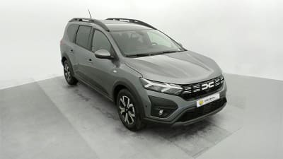 Monospace 7 places Dacia Jogger vue avant