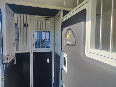 Camion Haras Signature matelassure stalle élevage