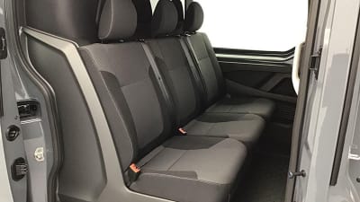 utilitaire renault trafic cabine rallongée sièges arrière