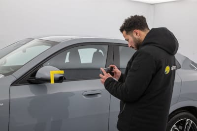 Prise de photo des défauts reconditionnement