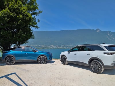 Nouveau Peugeot 3008 face au nouveau Peugeot 5008