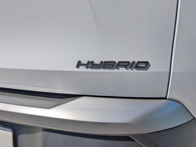 motorisation hybride Peugeot 5008