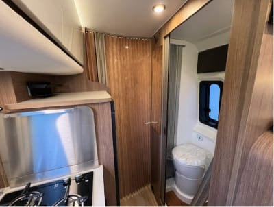 Campérêve Magellan 746 - salle de bains