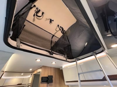 Campérêve Magellan 746 - toit relevable