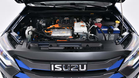 capot ouvert pick-up électrique Isuzu D-Max EV