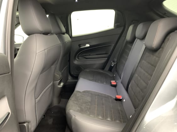 Alfa Romeo Junior 1.2 Ibrida 145 ch eDCT6 Intensa Gris Arese