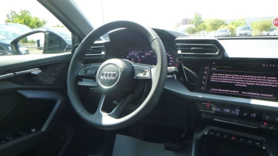 Audi A3 SPORTBACK A3 Sportback TFSI 150 S line Noir Mythic