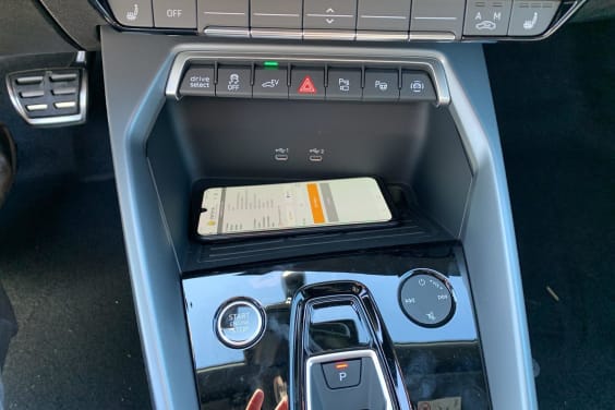 Audi A3 SPORTBACK NOUVELLE 45 TFSI E HYBRIDE RECHARGEABLE 272 S TRONIC 6 S LINE Blanc Arcona