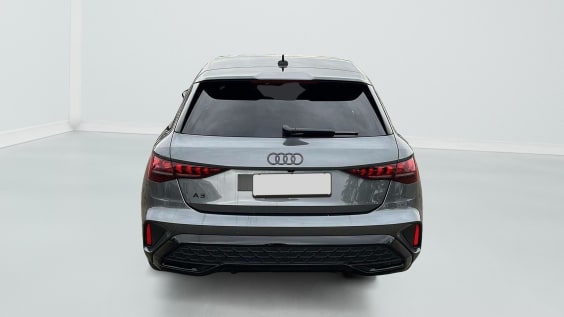 Audi A3 SPORTBACK NOUVELLE 45 TFSI E HYBRIDE RECHARGEABLE 272 S TRONIC 6 S LINE Gris Daytona