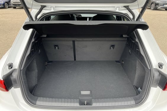 Audi A3 SPORTBACK NOUVELLE 45 TFSI E HYBRIDE RECHARGEABLE 272 S TRONIC 6 S LINE Blanc Arcona