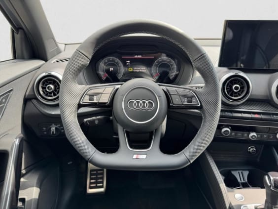 Audi Q2 35 TFSI 150 S tronic 7 S Line Gris Daytona