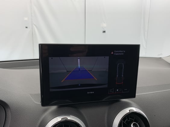 Audi Q2 35 TFSI 150 S tronic 7 Design Bleu Navarre