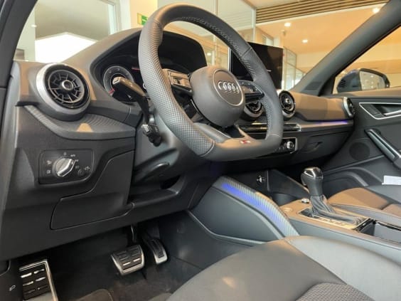 Audi Q2 35 TFSI 150 S tronic 7 S Line Bleu Navarre