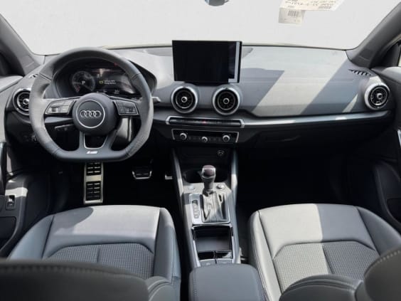 Audi Q2 35 TFSI 150 S tronic 7 S Line Gris Daytona