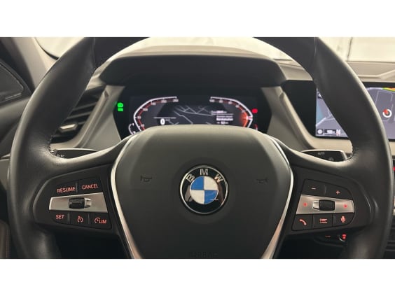 BMW Série 1 118d 150 ch BVA8 F40 Skyscraper Grau Metallic
