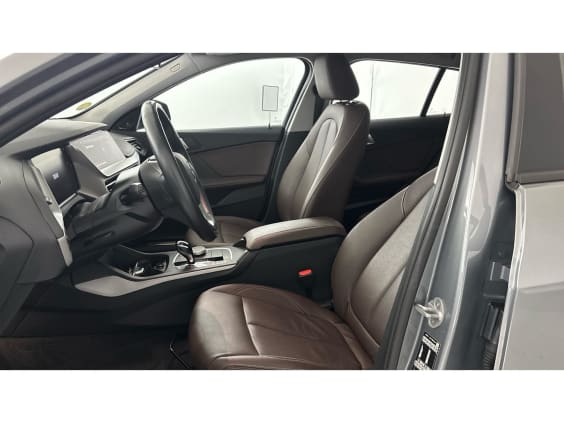 BMW Série 1 118d 150 ch BVA8 F40 Skyscraper Grau Metallic