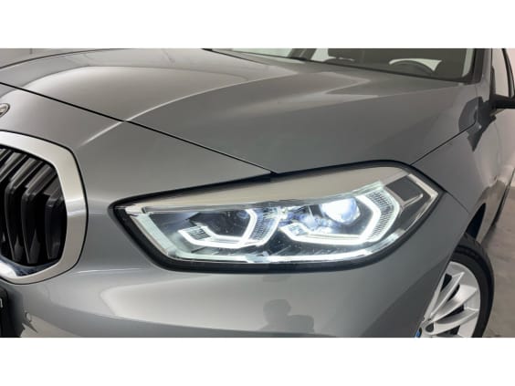 BMW Série 1 118d 150 ch BVA8 F40 Skyscraper Grau Metallic