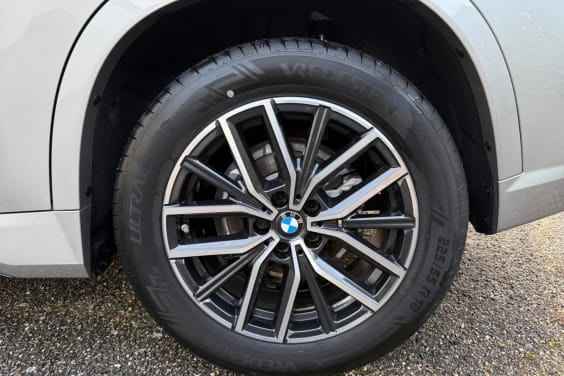 BMW X1 (U11) SDRIVE 20I 170 M SPORT DKG7 Spacesilber