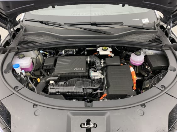 BYD SEAL U 1.5l DM-i 218 ch PHEV Boost Time Grey