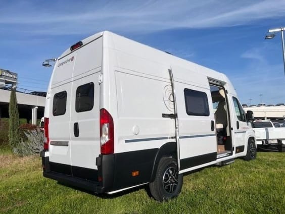 Campérêve CAMPER VAN XL SAPHIR FIAT DUCATO 2.2L 140 Cv - BVA 8 Rapports Gris Artense